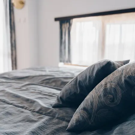 Holiday home Gardenia Gumoshtnik